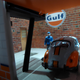 Illustration for article titled Hot Sixty 4th: A Gas and a Bug